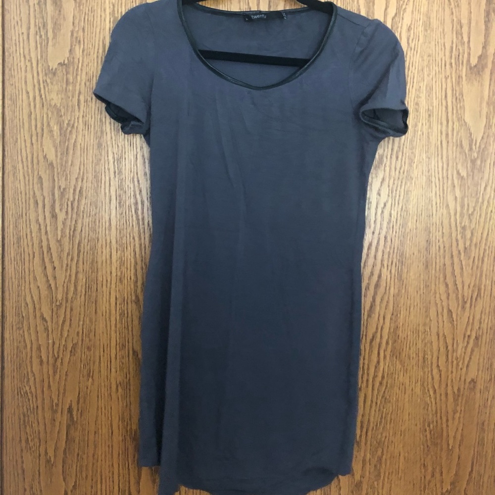 Grey bodycon dress with faux leather